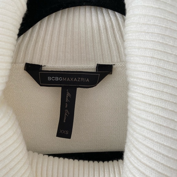 BCBGMAXAZRIA sweater dress - Picture 2 of 2